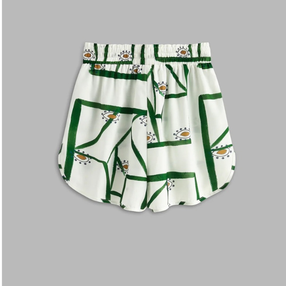 Green and White Patterned Shirt and Shorts Set - Picture 5 of 9